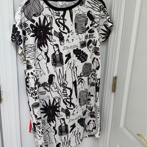 Black white graphic print shift dress short sleeve M
